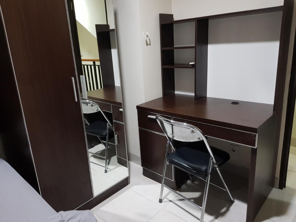 Aloha Guest House - 1 Male Only Tangerang Zewnętrze zdjęcie