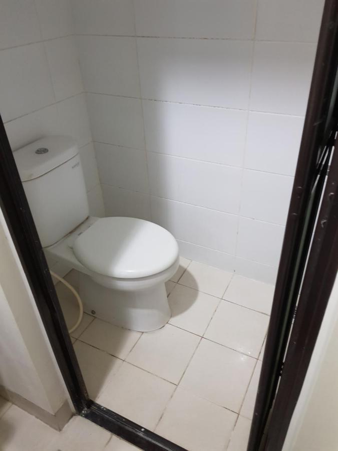 Aloha Guest House - 1 Male Only Tangerang Zewnętrze zdjęcie