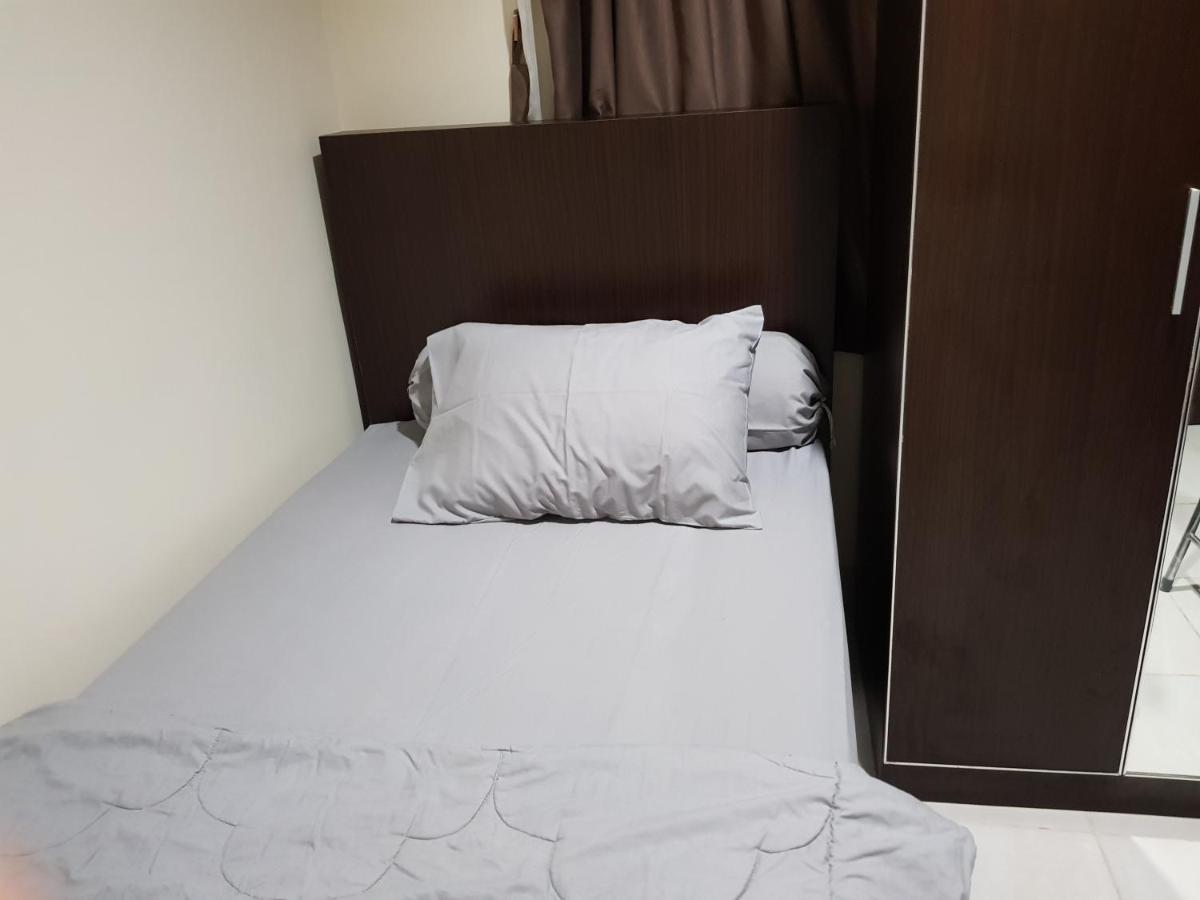 Aloha Guest House - 1 Male Only Tangerang Zewnętrze zdjęcie